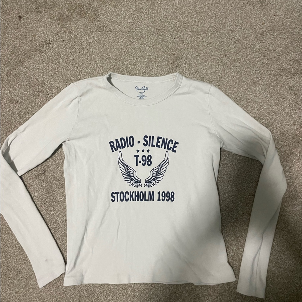 Brandy Melville Radio Silence Long Sleeve T